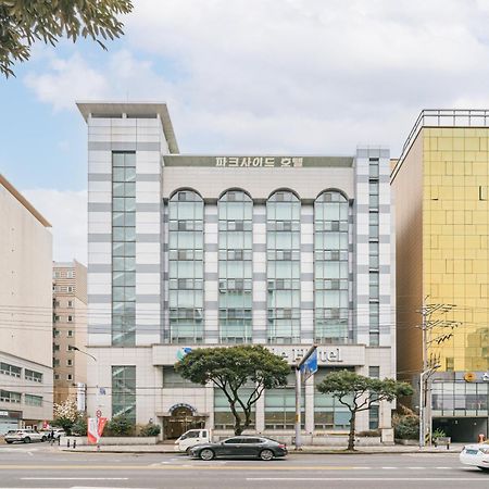 Jeju Parkside Tourist Hotel ภายนอก รูปภาพ